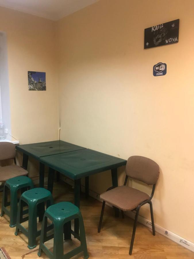 Ararat-Shulyavskaya Hostel 키예프 외부 사진